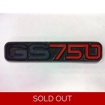 1977-79 Suzuki GS750 Side Cover Emblem